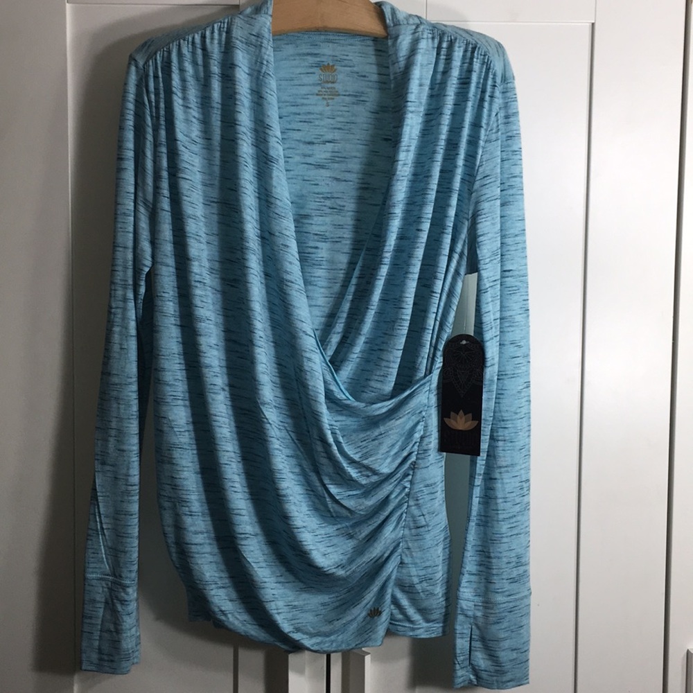 Studio by Energy Zone women’s yoga top, size S